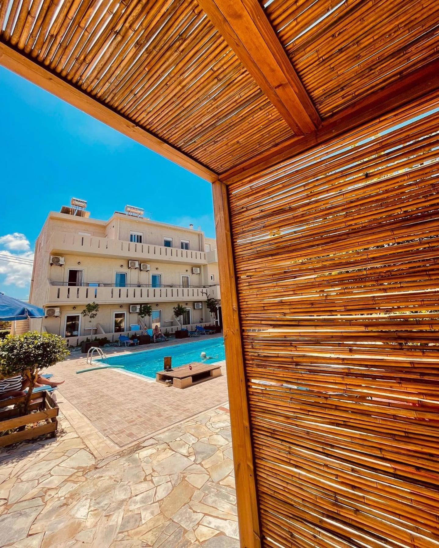 Despina Apts By Estia กูเวส ภายนอก รูปภาพ